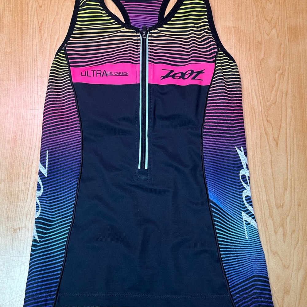 Zoot Women's Black and Multicolor Triathalon Tank Top